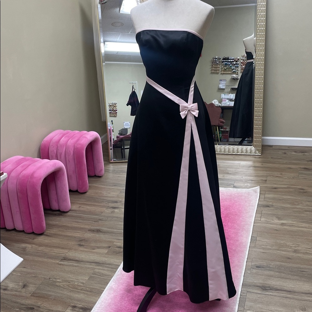 VINTAGE 90S DRESS